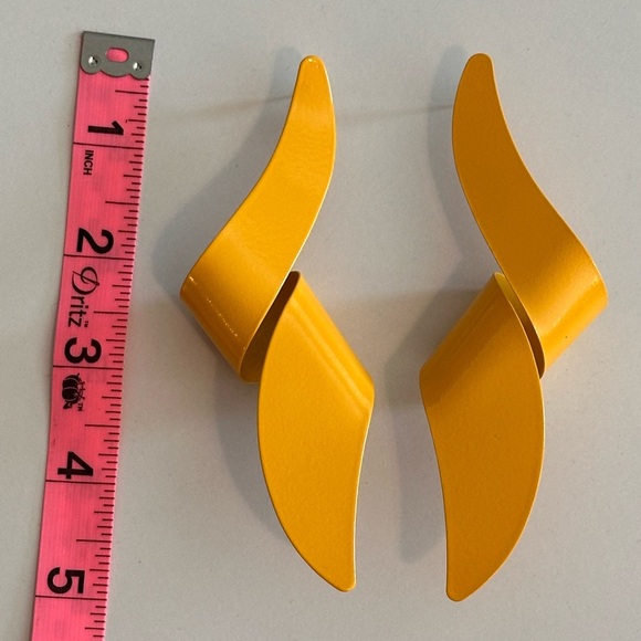 Mustard Yellow Metal Ribbon Style Earrings - Picture 3 of 3